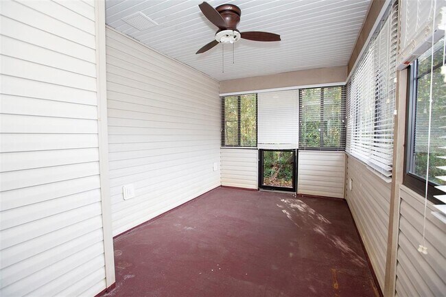 Building Photo - 7952 NW 51st Way