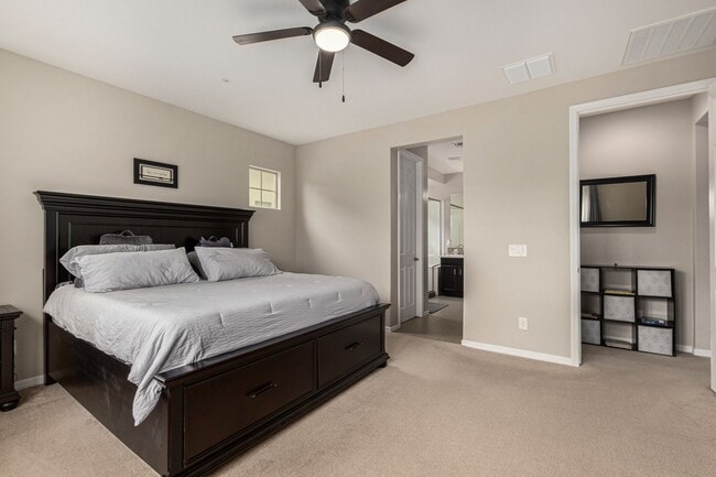 Building Photo - SONORAN FOOTHILLS 4 BEDROOM 2.5 SFH