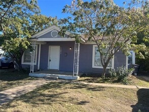 Building Photo - 4113 McCart Ave