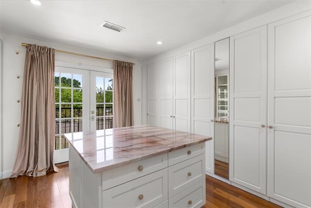 Building Photo - 4522 Walnut Hill Ln