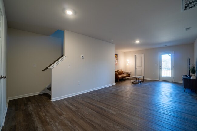 Building Photo - 5011 Jayden Dr