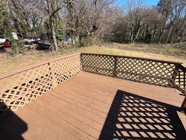 Building Photo - One Level Living with Central Air