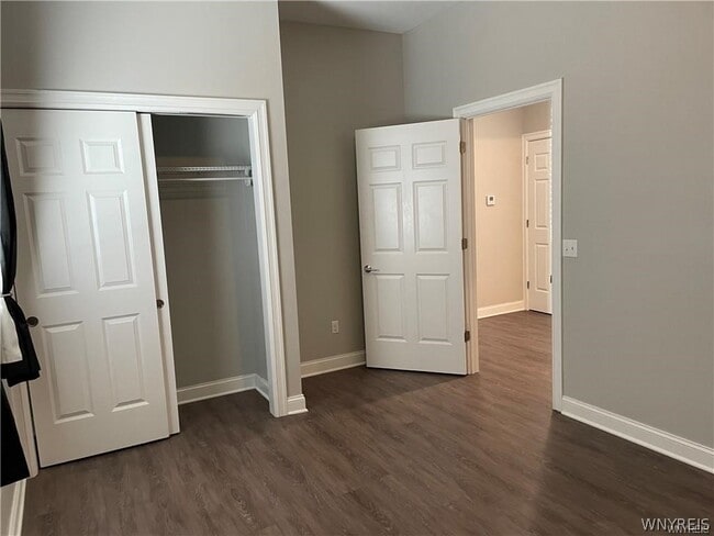 Building Photo - 4226 N Buffalo St