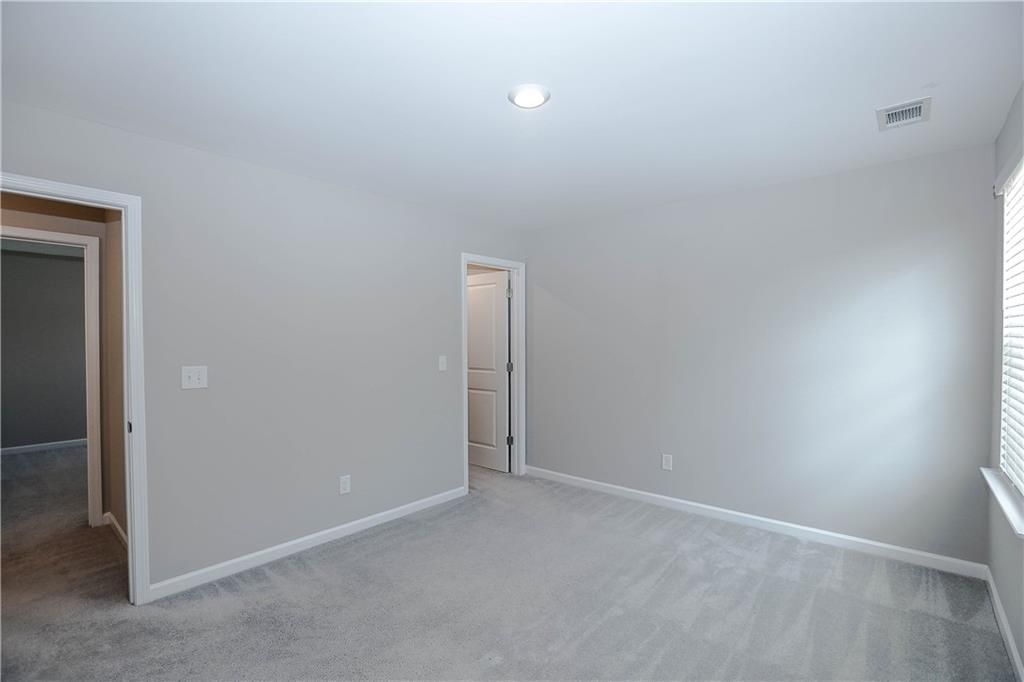 Building Photo - 4355 Magpie Dr