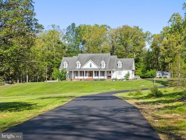 Building Photo - 2036 Spotswood Dr