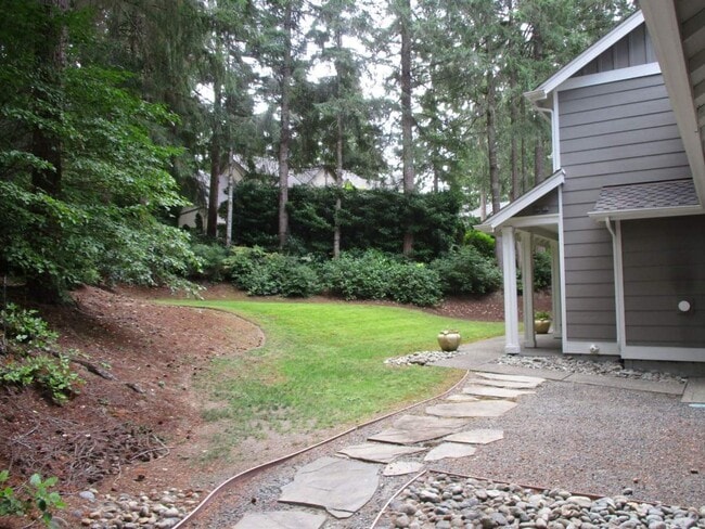 Building Photo - 11611 52nd Ave Ct NW
