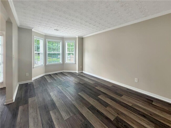 Building Photo - 1210 Skylar Ridge Cir