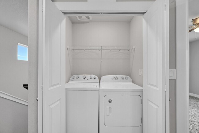 Building Photo - $2,300.00, 3 Beds, 2.5 Baths, Single Famil...