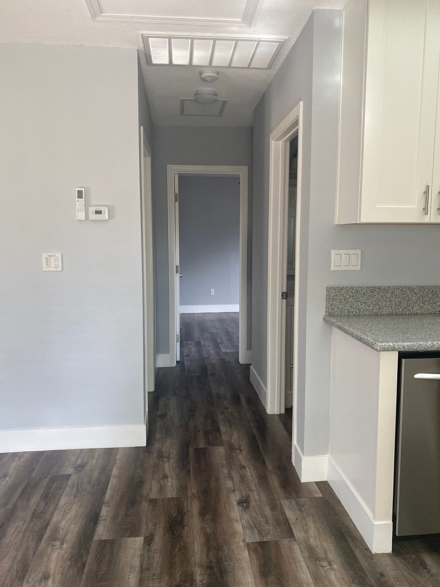 Building Photo - 10390 Don Pico Rd