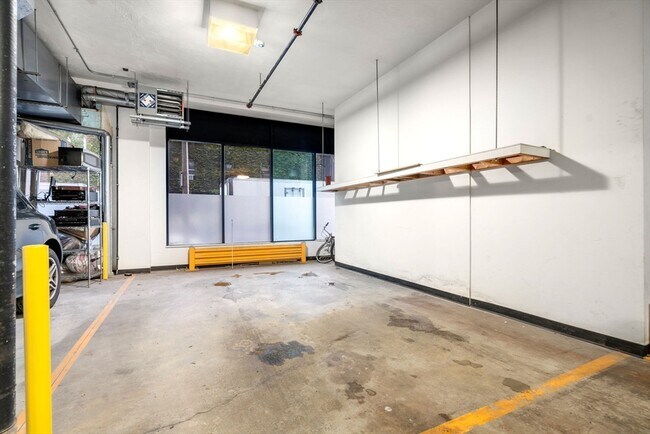 Building Photo - 36 A St