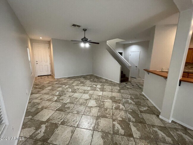 Building Photo - 40411 W Helen Ct