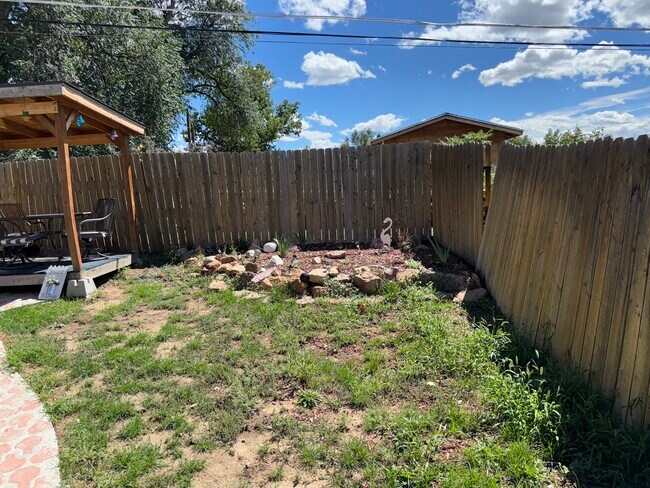 Building Photo - 4666 Witches Hollow Ln