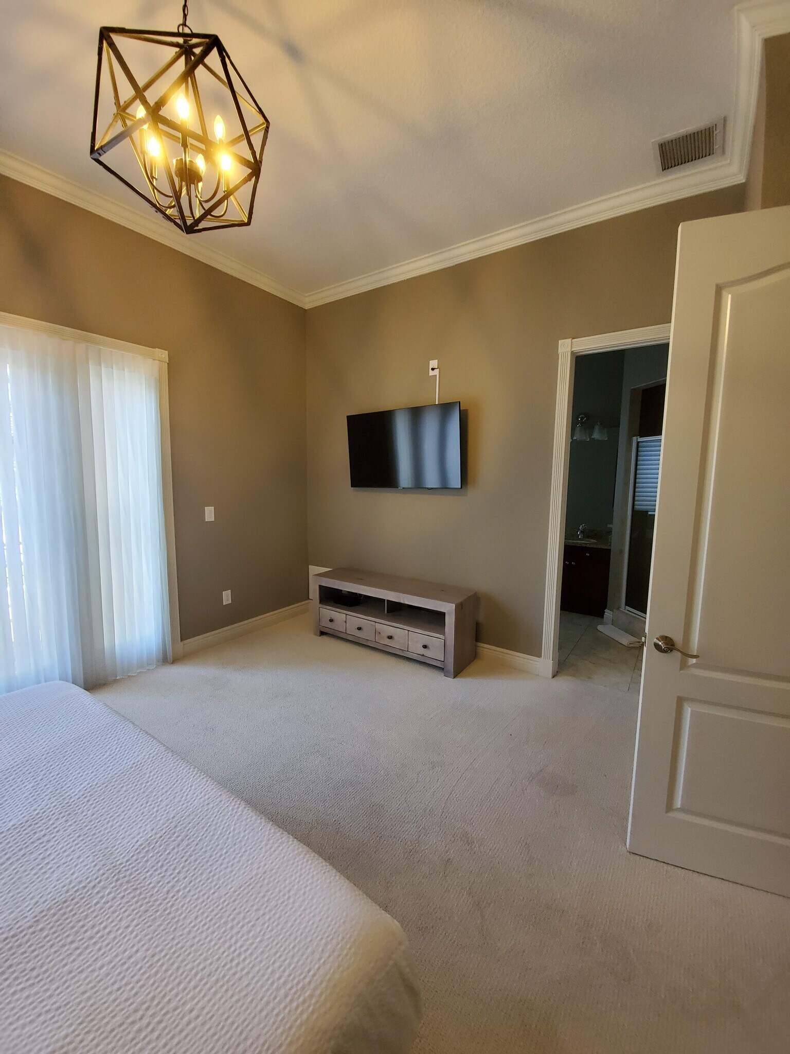 Building Photo - 4907 Bayshore Blvd