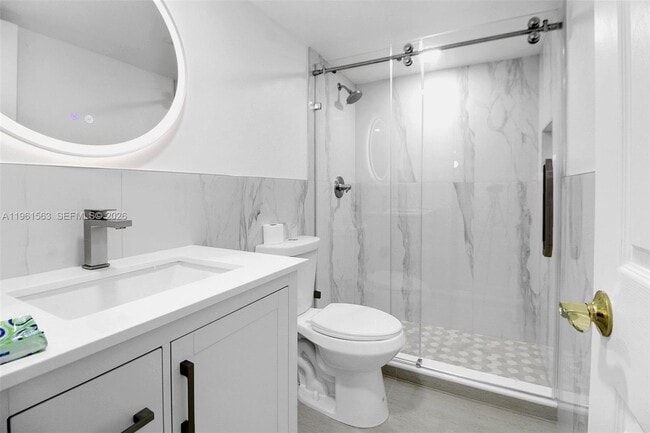 Building Photo - 10921 SW 70th Terrace