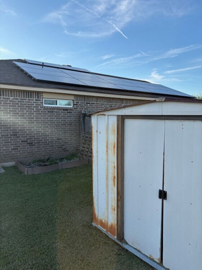 Building Photo - 3106 Alamocitos Creek Dr