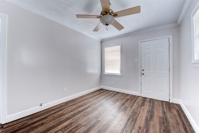 Building Photo - 1209 Cabell St