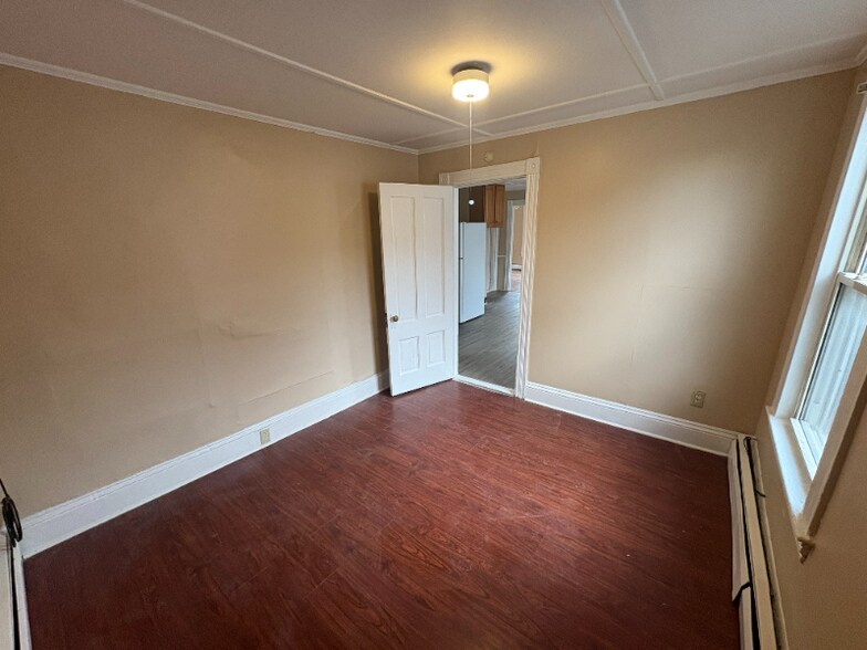 Building Photo - 36 Summer St