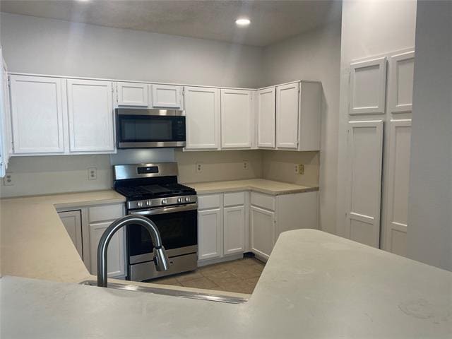 Building Photo - 1409 Post Oak Dr