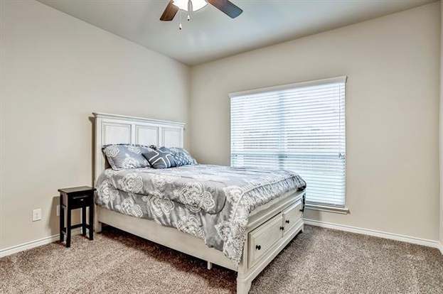 Building Photo - 10129 Leander Pl