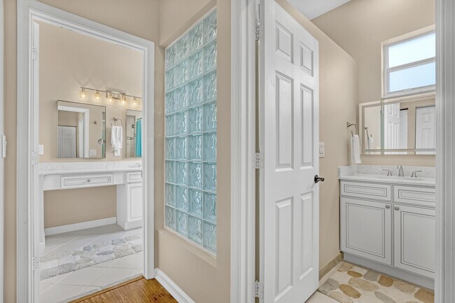Building Photo - 2063 Reston Cir
