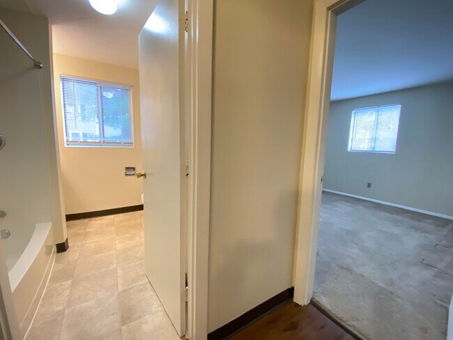 Building Photo - 93 West St