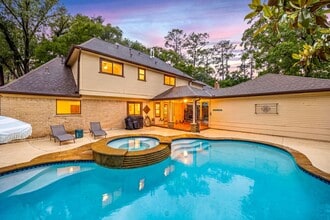 Building Photo - 12914 Ivyforest Dr