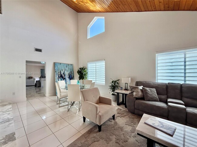 Building Photo - 10802 SW 142nd Ct