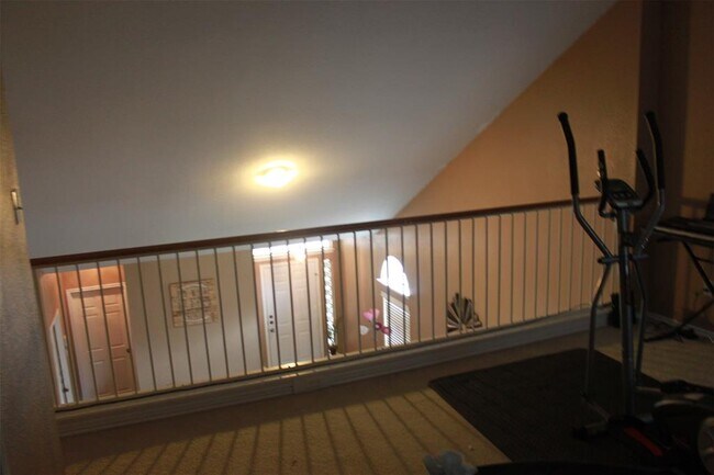 Building Photo - 3769 Castle Rock Dr