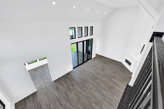 Building Photo - 31003 Vintage Crk Ln