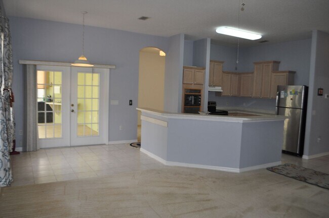 Building Photo - Lovely home in Pine Lakes