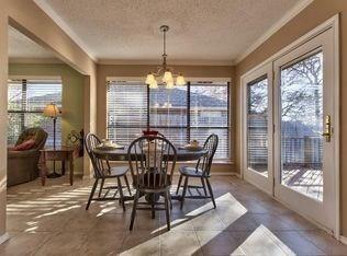 Building Photo - 2603 Bayberry Ln