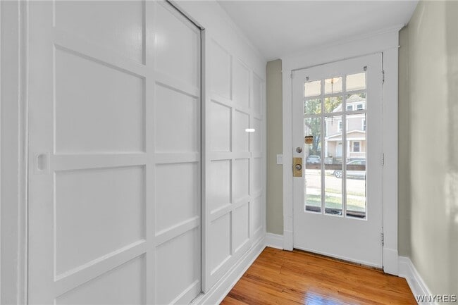 Building Photo - 69 W Northrup Pl