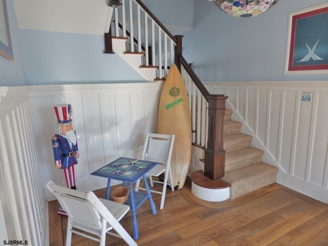 Building Photo - 875 Stenton Pl