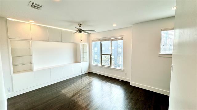 Building Photo - 3018 Zenia Dr