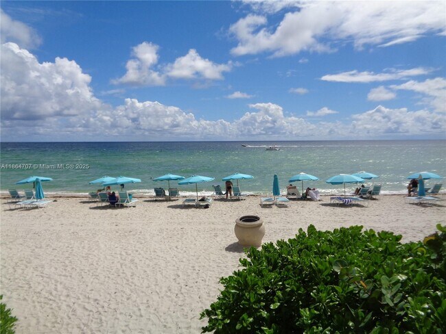 Building Photo - 2501 S Ocean Dr