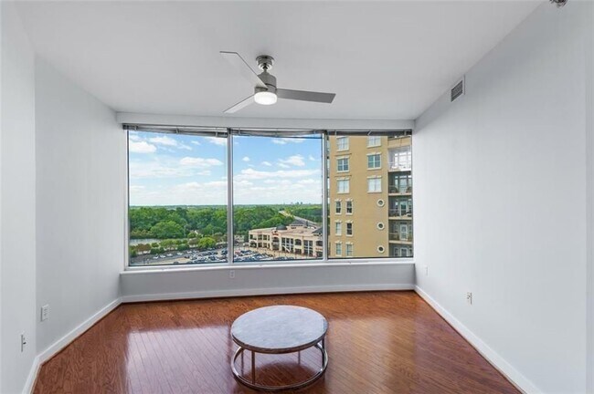 Building Photo - 3338 Peachtree Rd