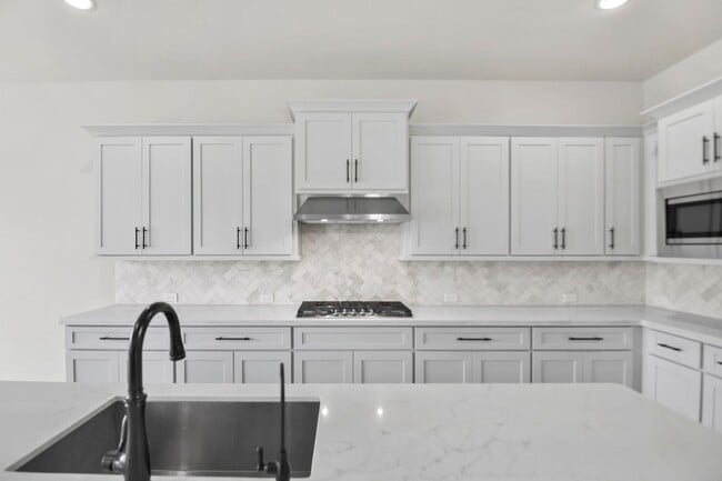 Building Photo - 4BR, 3BA Home Near Top-Rated Schools in a ...