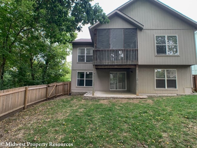 Building Photo - 3 Bedroom Home For Rent | Offered by Midwe...