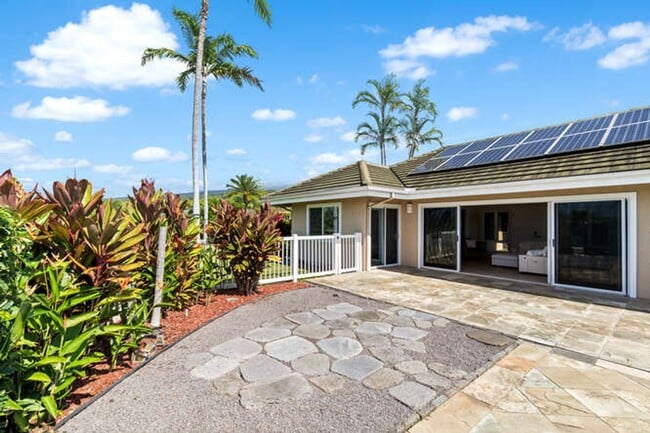 Building Photo - 75-5614-R Hienaloli Rd