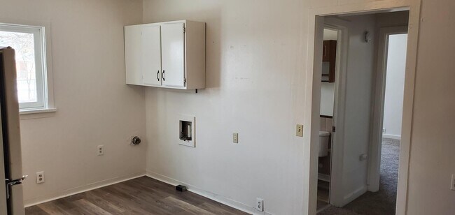 Building Photo - 2 Bed 2 bath house