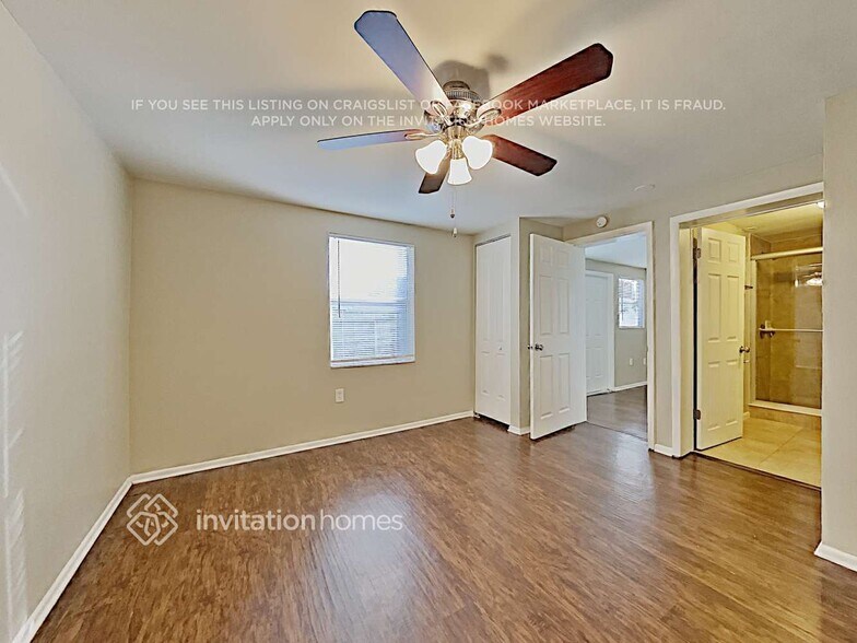 Building Photo - 3054 Brompton Dr