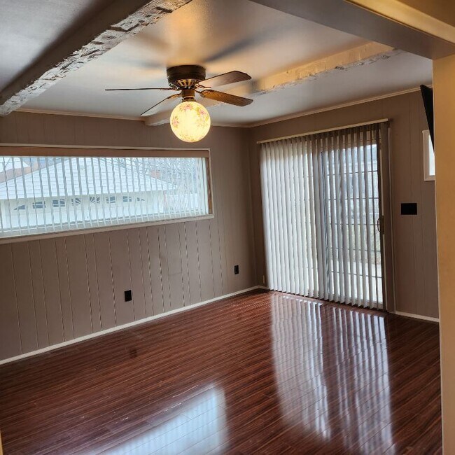 Family Room - 32442 Joy Rd