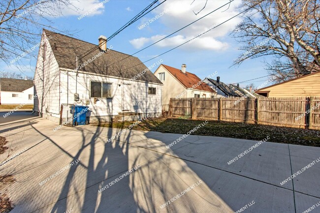 Building Photo - Charming 3-bedroom home on Lauren Ave. in ...
