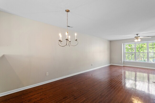 Building Photo - 10028 Blackwell Drive - 1