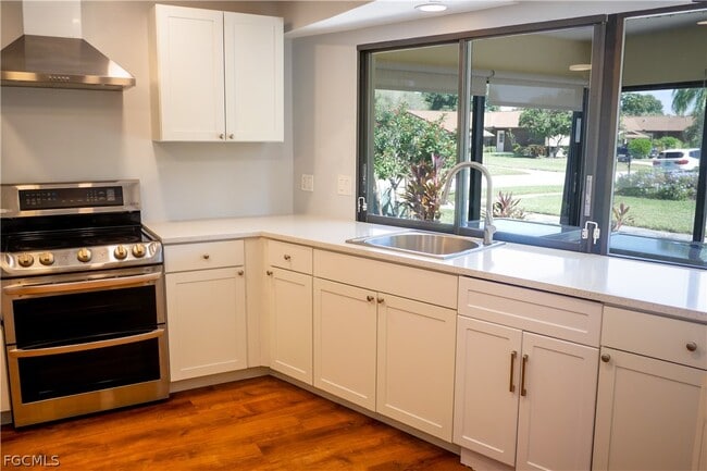 Building Photo - 4779 Lakewood Blvd