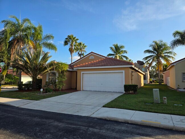 Primary Photo - 16514 NW 3 St