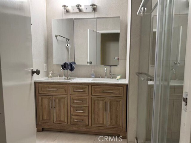 Building Photo - 2061 Tierra Loma Dr