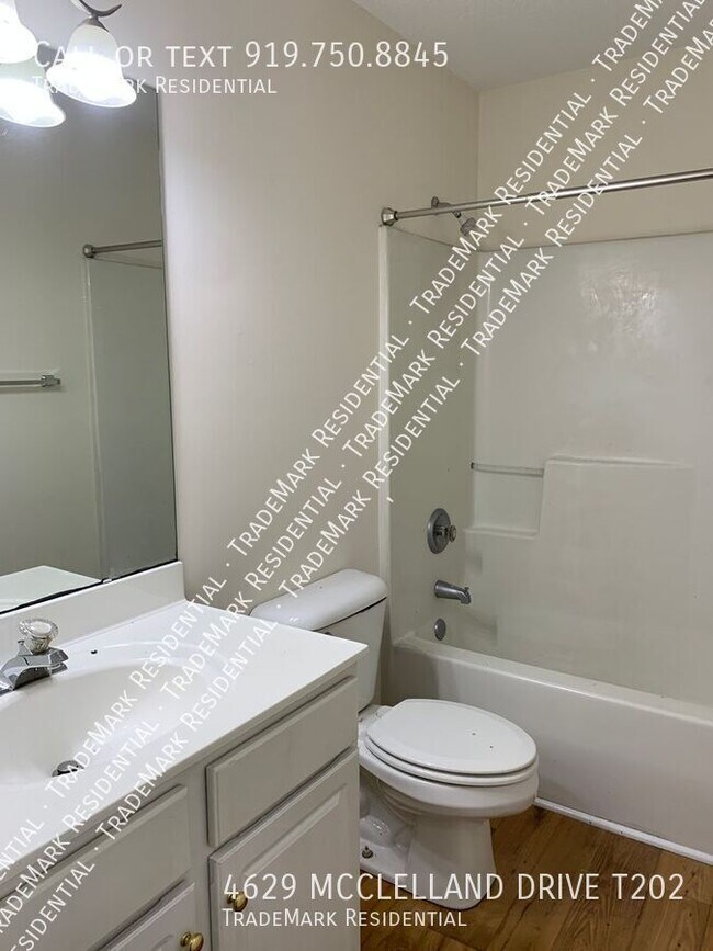 Building Photo - 4629 McClelland Dr