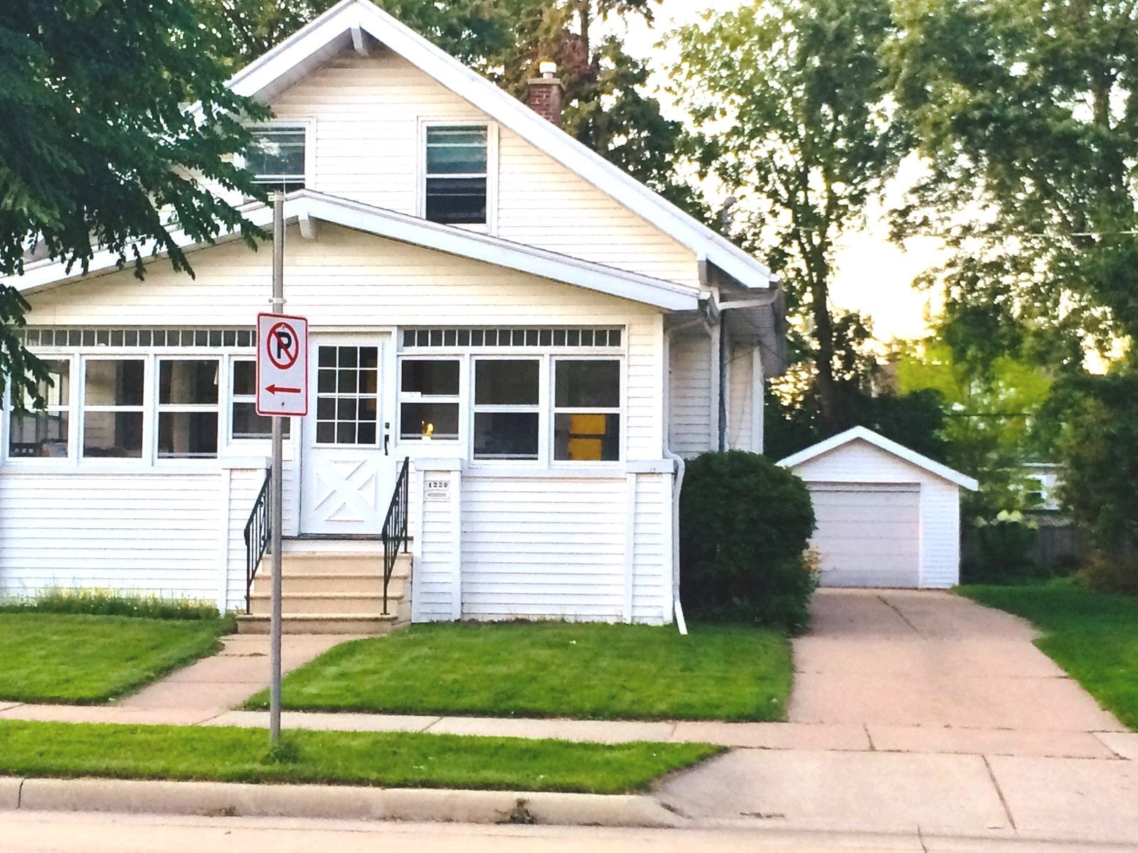Building Photo - 1220 W Packard St