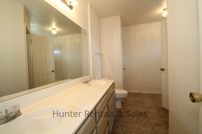 Building Photo - South Killeen Home